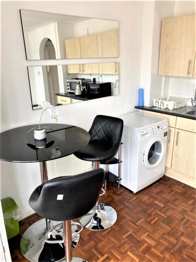 Bright & Modern Studio Flat In Paddington - Zone 1 Лондон Екстериор снимка